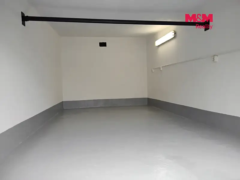Pronájem garáže 24 m², Frýdek-Místek – náhled fotky 2