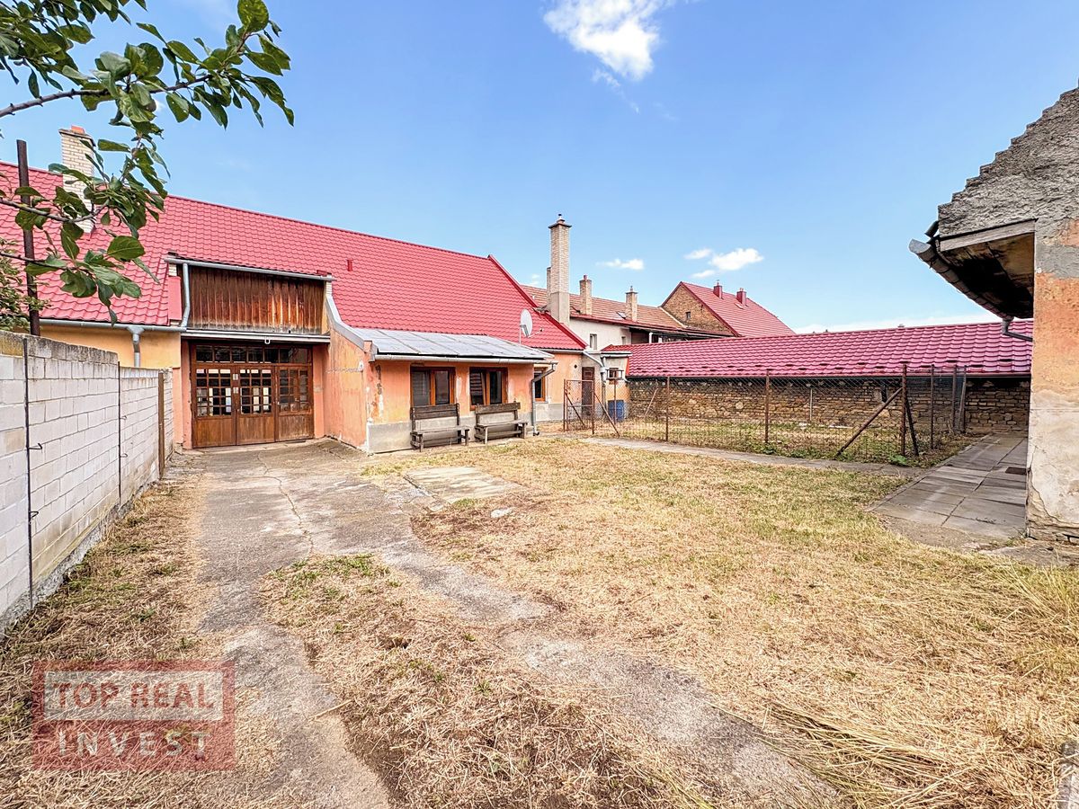 Prodej rodinného domu 111 m², pozemek 1015 m²