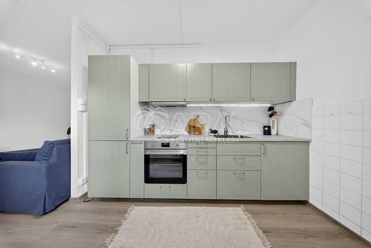 Pronájem bytu 2+kk 50 m² – fotografie 2