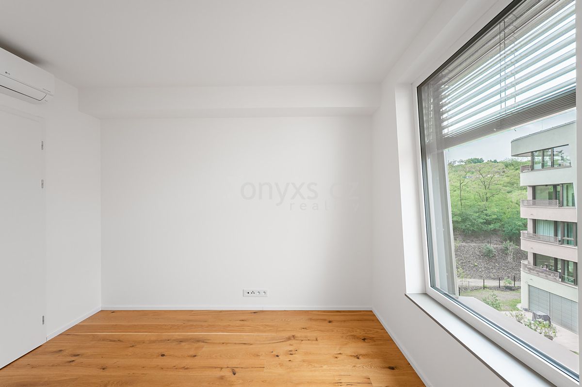 Pronájem bytu 2+kk 46 m² – fotografie 4