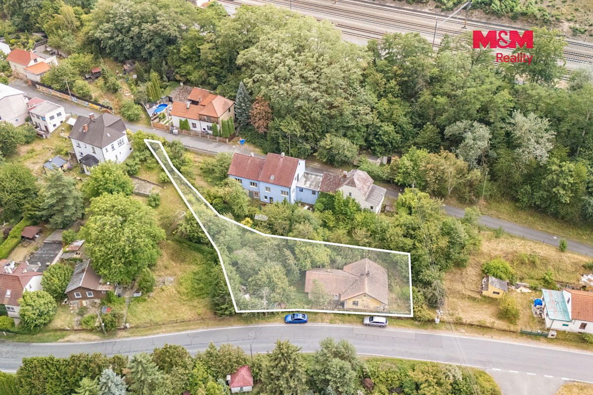 Prodej rodinného domu 78 m², pozemek 812 m² – fotografie 2