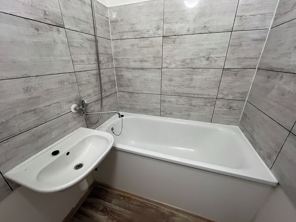 Pronájem bytu 2+1 50 m² – fotografie 2