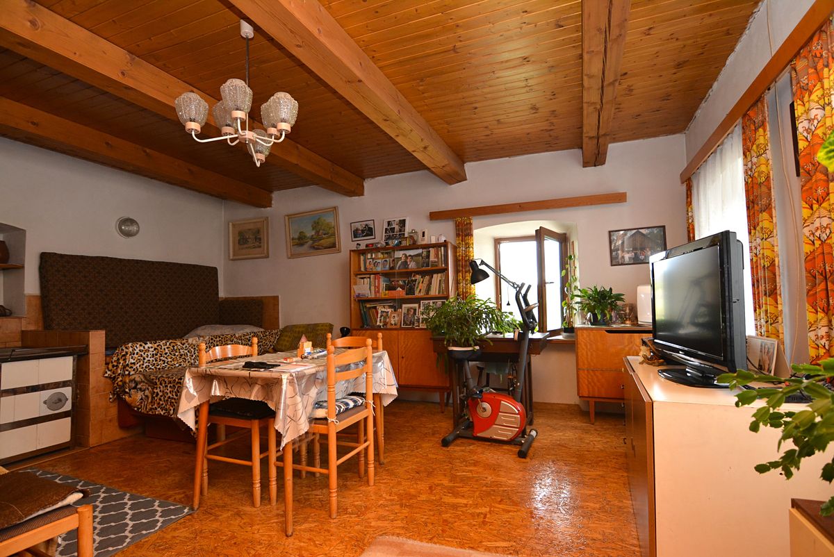Prodej chalupy 140 m², pozemek 753 m² – fotografie 2