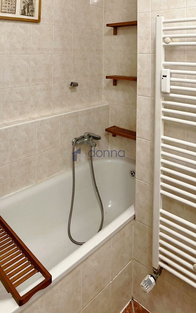Pronájem bytu 1+kk 40 m² – fotografie 4