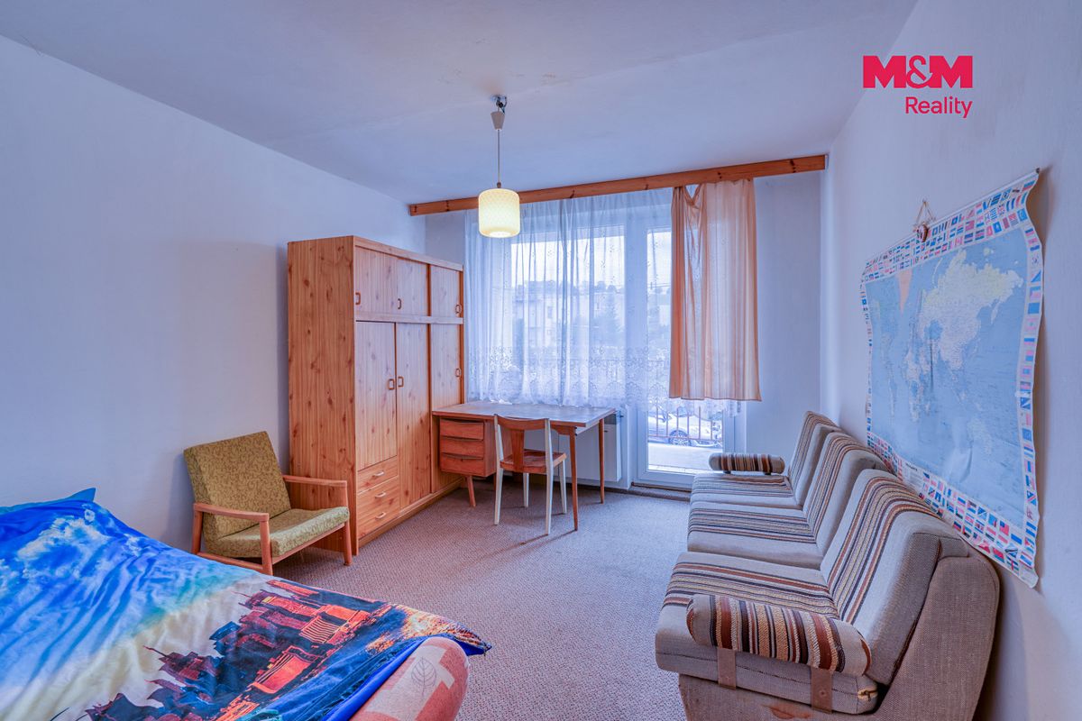 Prodej rodinného domu 144 m², pozemek 862 m² – fotografie 4