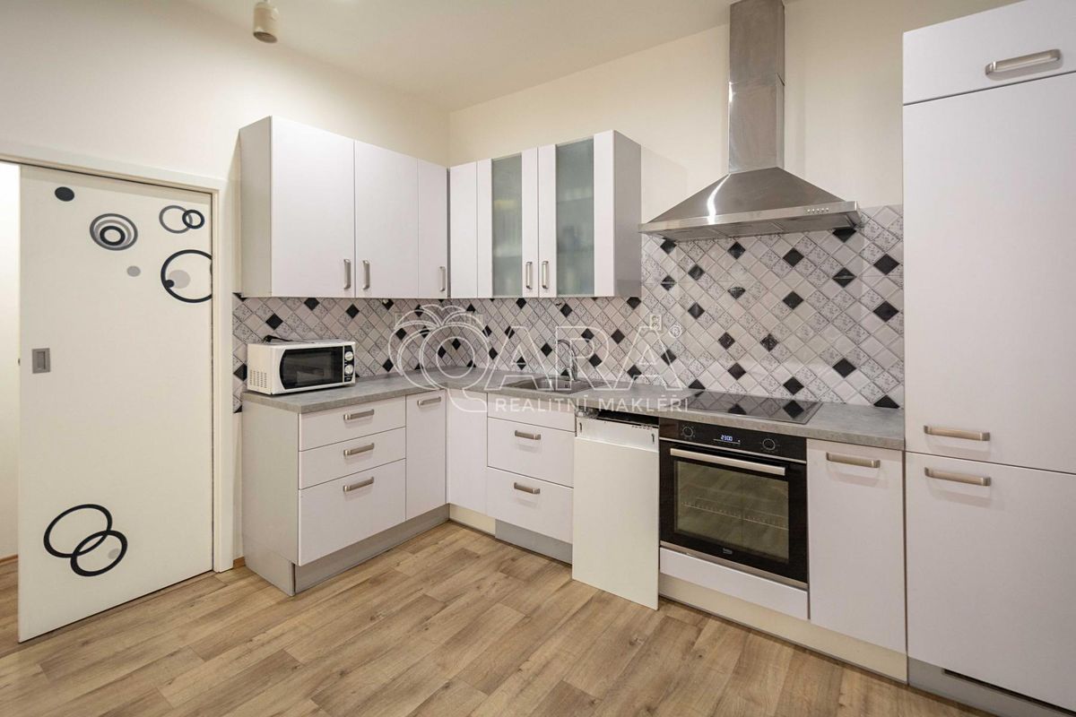 Prodej bytu 2+kk 67 m² – fotografie 3