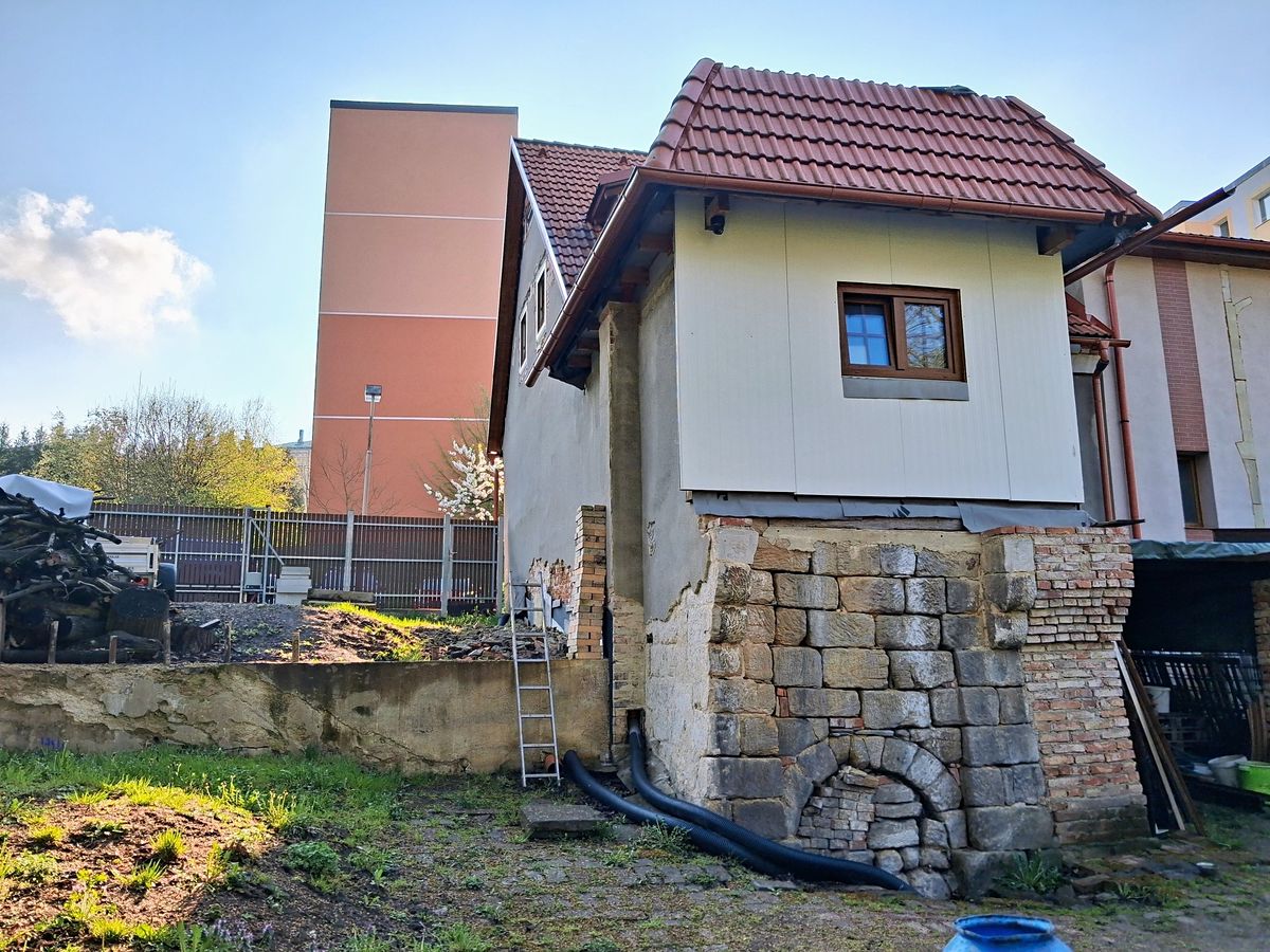 Prodej rodinného domu 147 m², pozemek 342 m² – fotografie 3