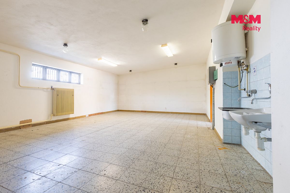 Prodej obchodního prostoru 263 m² – fotografie 4