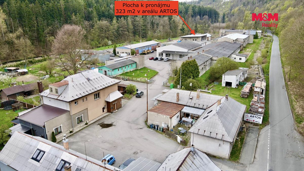 Pronájem komerčního pozemku 323 m² – fotografie 4
