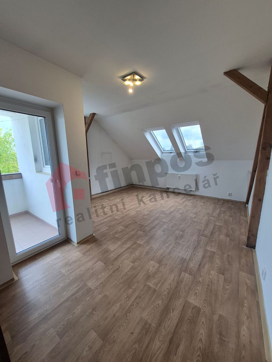 Pronájem bytu 3+kk 91 m² – fotografie 5