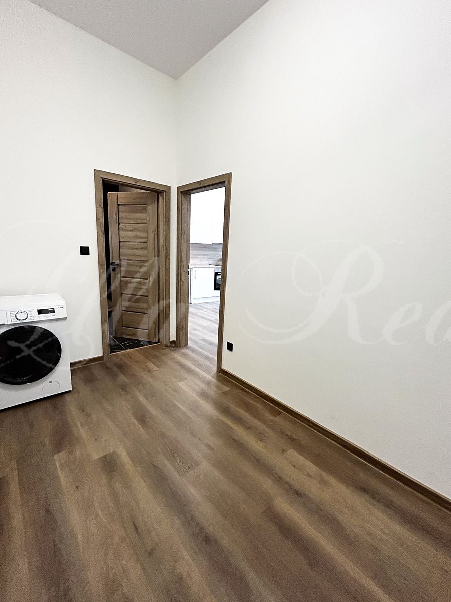 Pronájem bytu 2+kk 50 m² – fotografie 5