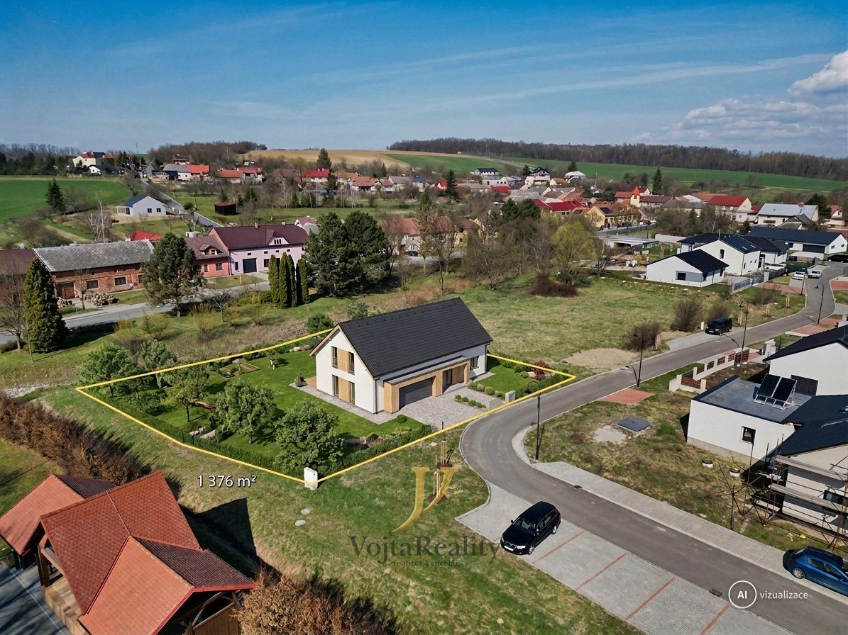 Prodej stavebního pozemku 1376 m²