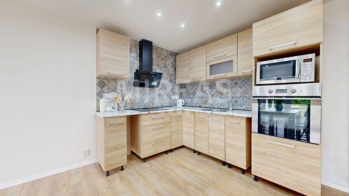 Prodej rodinného domu 134 m², pozemek 378 m² – fotografie 2