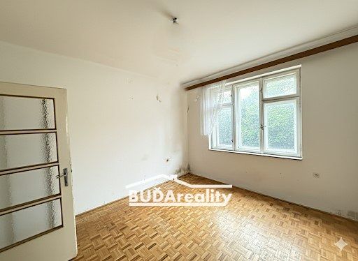 Pronájem rodinného domu 160 m², pozemek 2400 m² – fotografie 2