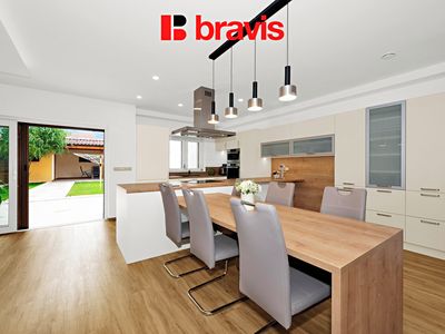 Prodej rodinného domu 262 m², pozemek 356 m²