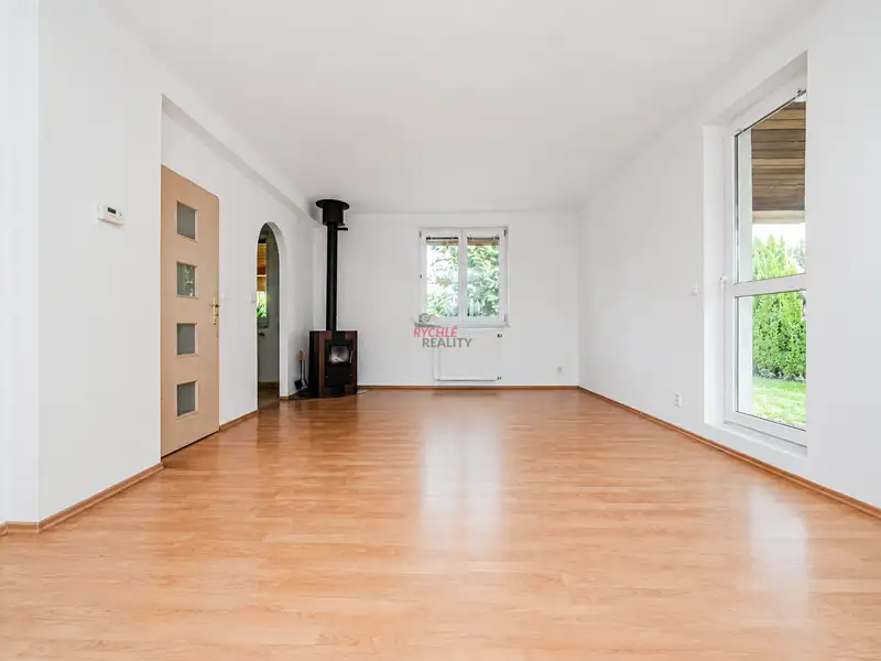 Prodej rodinného domu 117 m², pozemek 812 m², Petřvald – náhled fotky 2