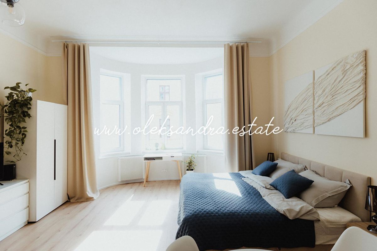 Pronájem bytu 1+kk 40 m²