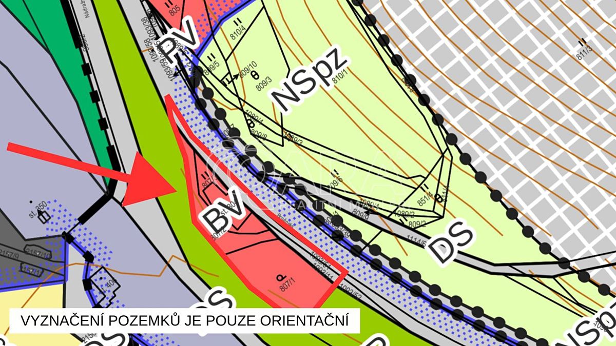 Prodej stavebního pozemku 2360 m² – fotografie 3