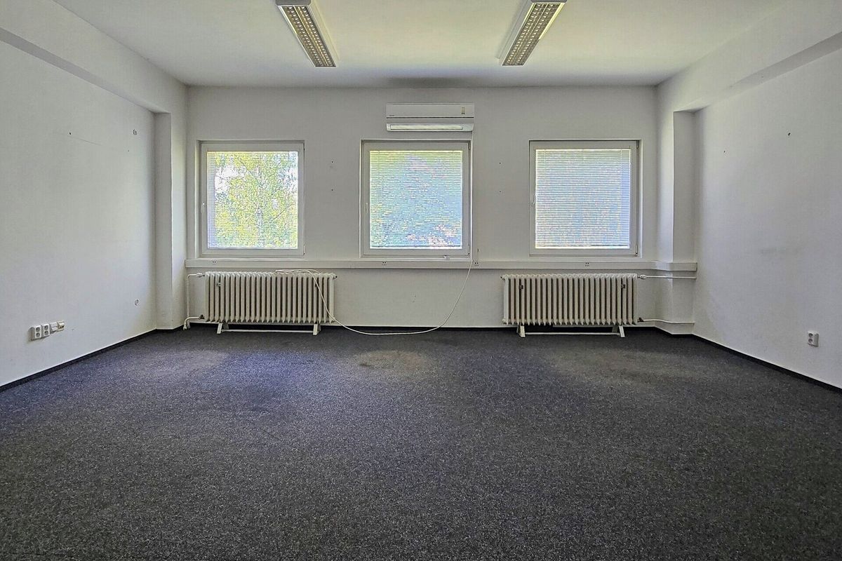 Pronájem kanceláře 36 m²