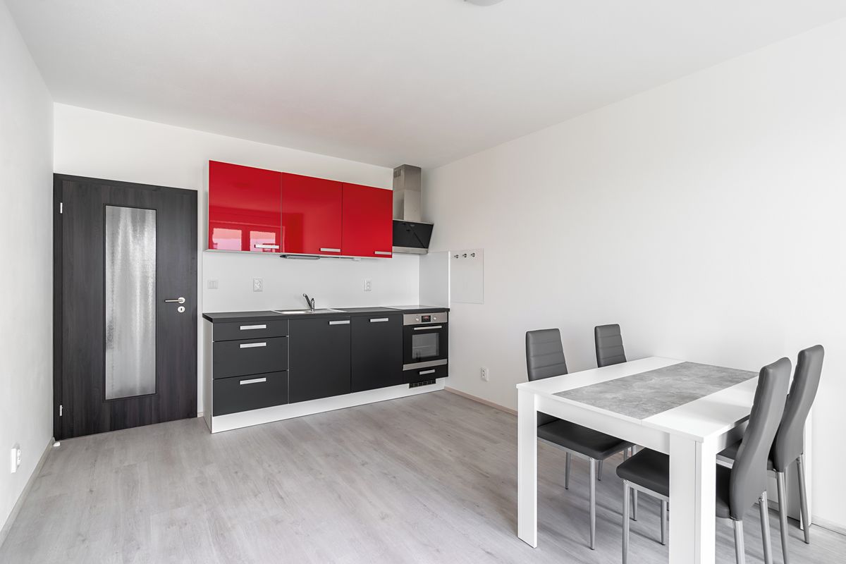 Pronájem bytu 2+kk 51 m² – fotografie 2