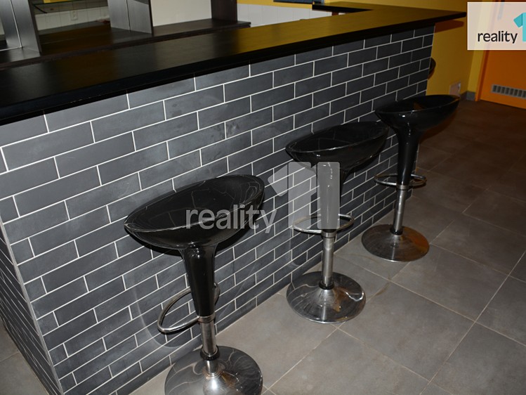 Pronájem komerčního prostoru, 34 m² (7 z 14)