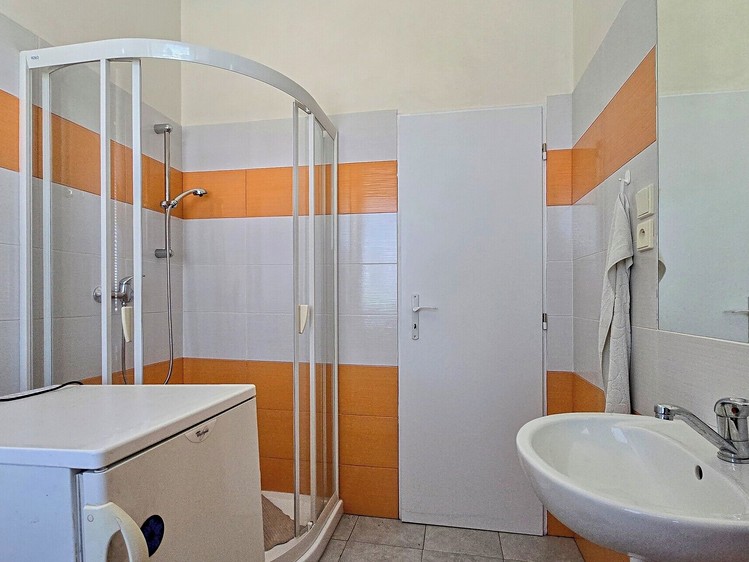 Pronájem komerčního prostoru, 156 m² (13 z 18)
