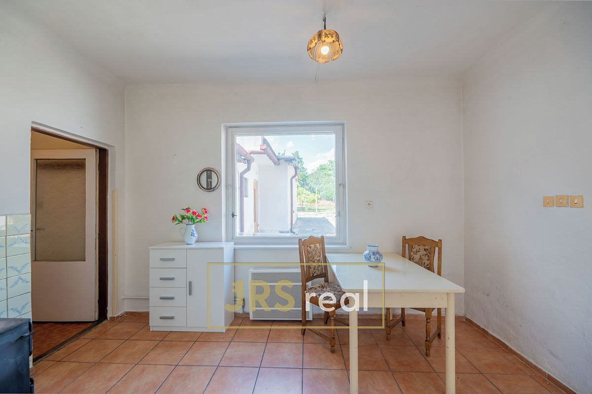 Prodej rodinného domu 120 m², pozemek 527 m² – fotografie 3