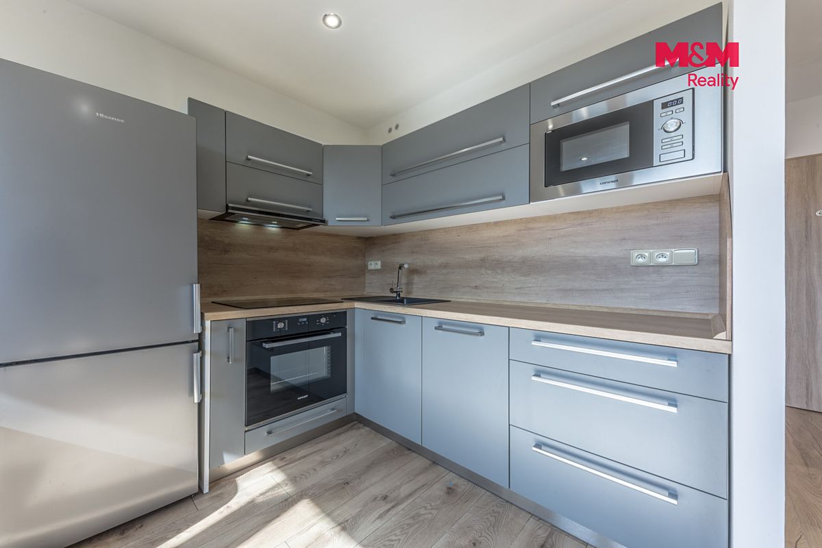 Pronájem bytu 1+1 36 m² – fotografie 2