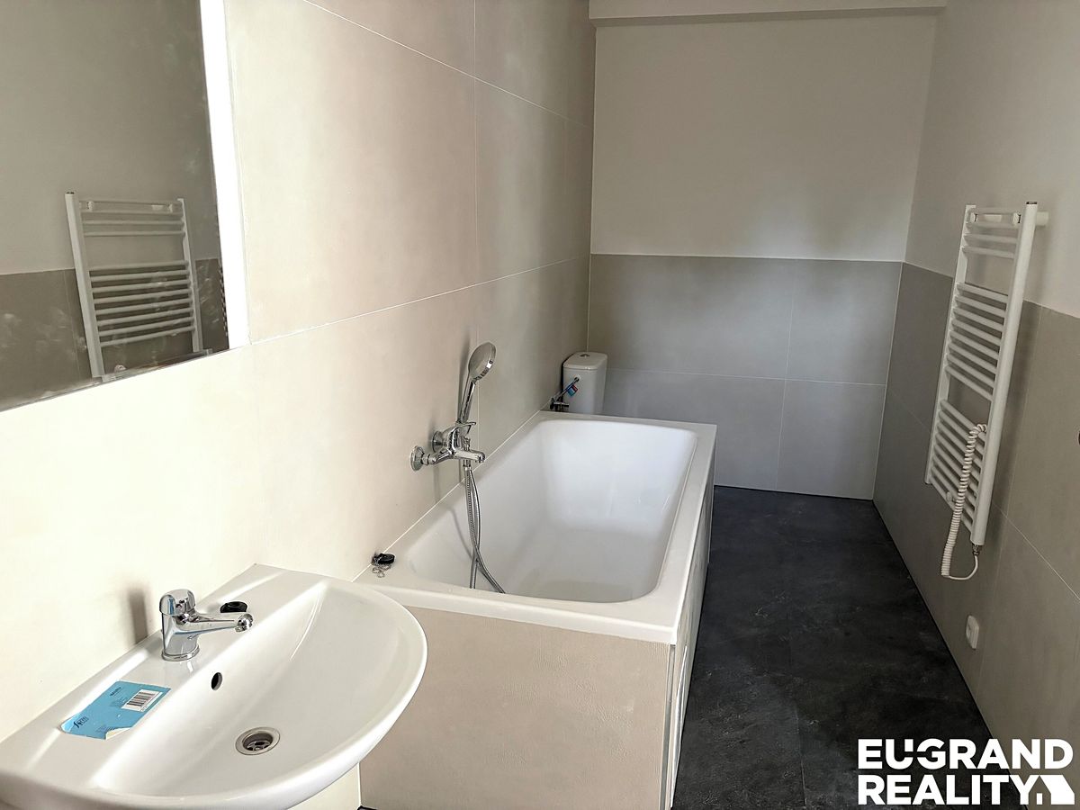 Pronájem bytu 1+kk 35 m² – fotografie 5