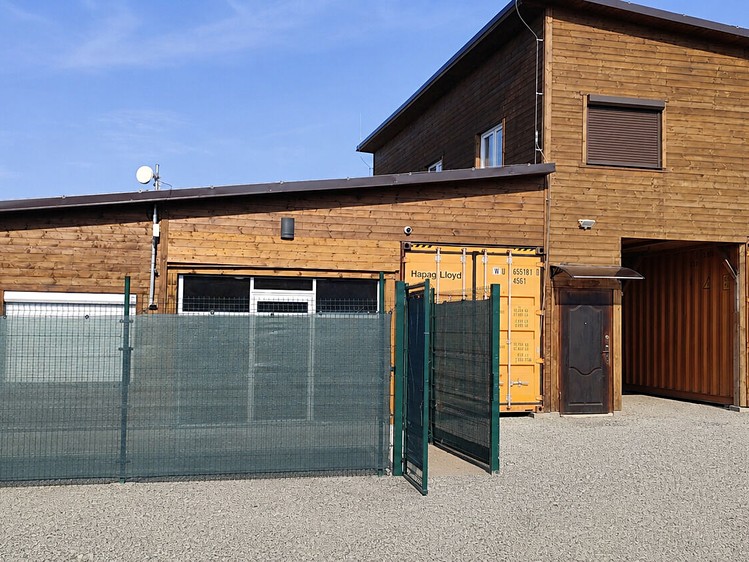 Prodej komerčního prostoru, 1 000 m² (4 z 31)