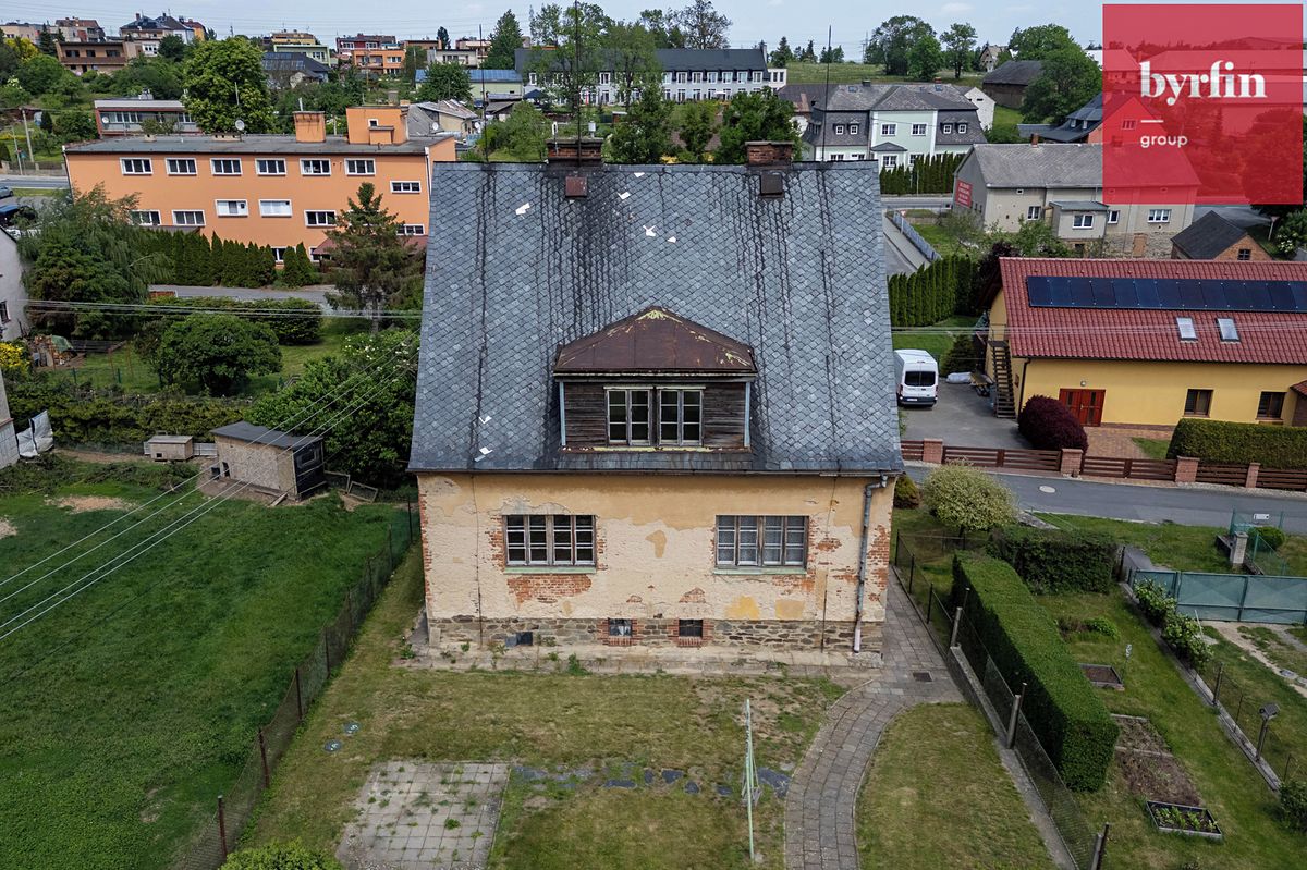 Prodej rodinného domu 180 m², pozemek 237 m² – fotografie 3