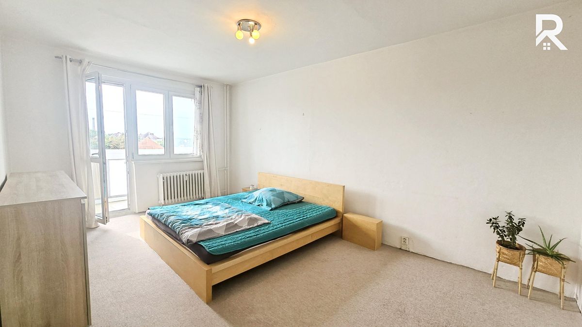Pronájem bytu 2+1 61 m² – fotografie 4