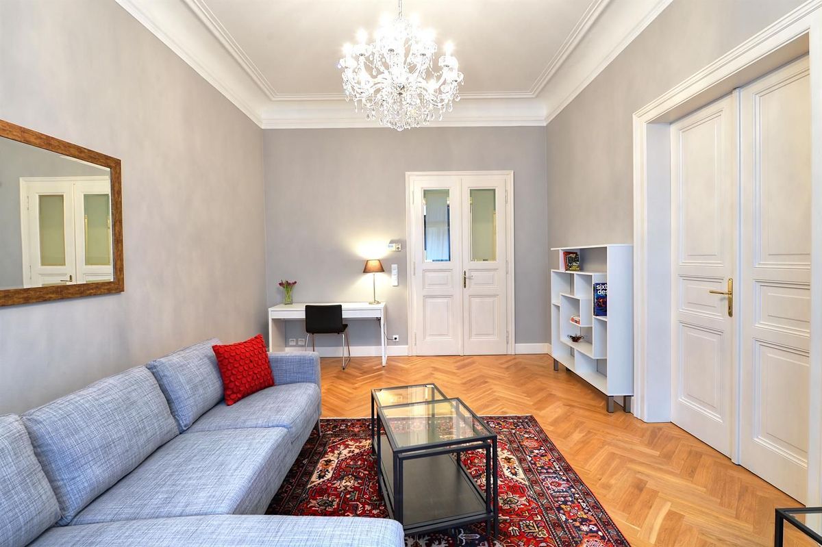 Pronájem bytu 2+1 72 m² – fotografie 2