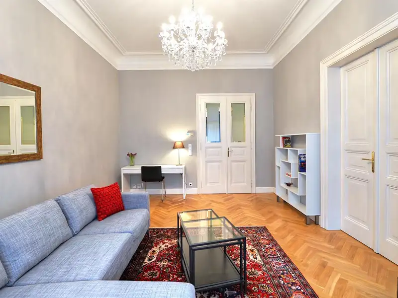 Pronájem bytu 2+1 72 m², Praha – náhled fotky 2