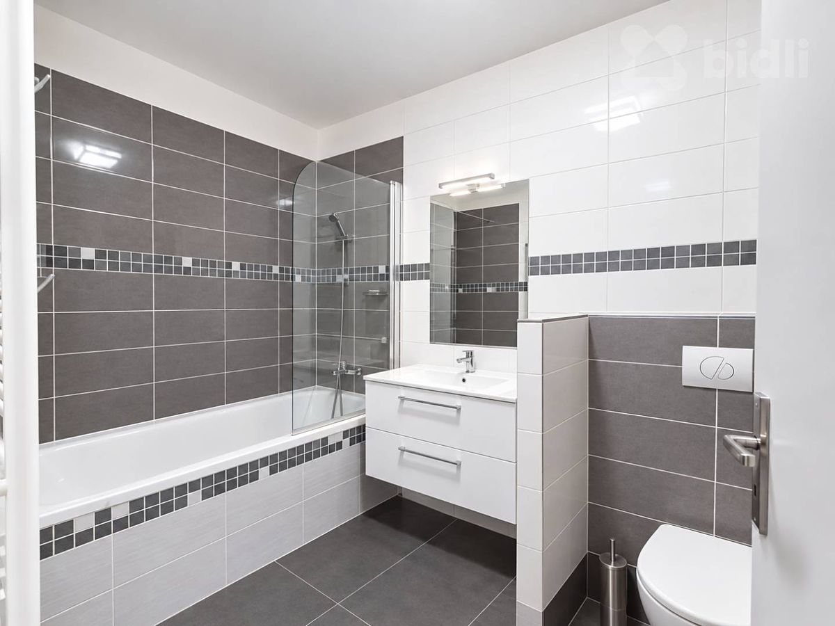 Pronájem bytu 3+1 77 m² – fotografie 2