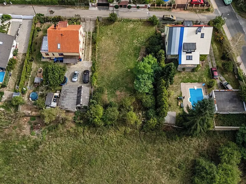 Prodej stavebního pozemku 805 m², Hradištko – náhled fotky 3