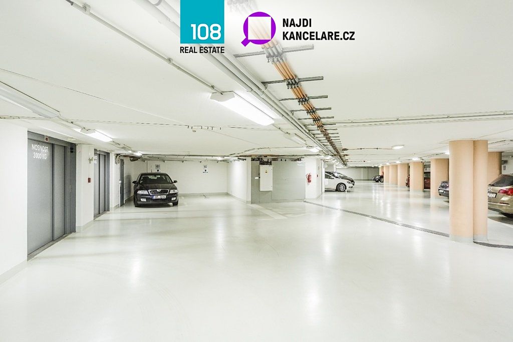 Pronájem kanceláře 837 m² – fotografie 3