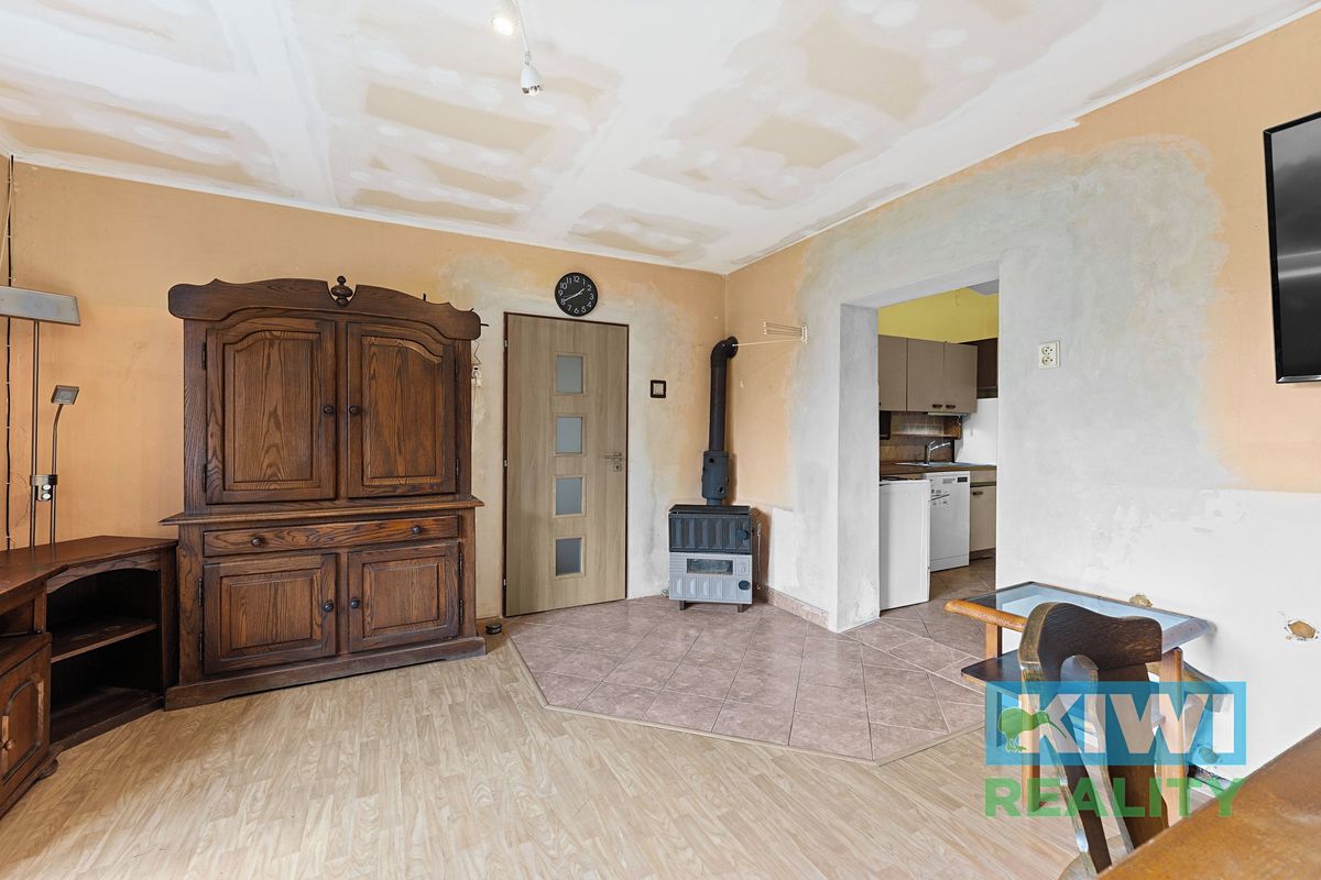 Prodej rodinného domu 120 m², pozemek 1216 m² – fotografie 4