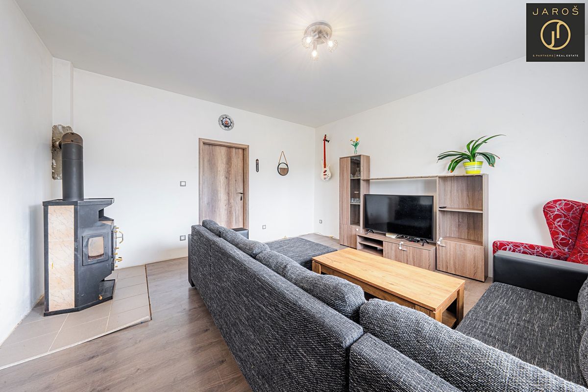 Prodej rodinného domu 150 m², pozemek 554 m² – fotografie 5