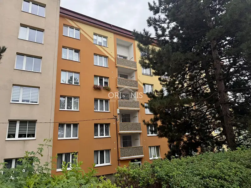 Prodej bytu 1+1 35 m², Chomutov – náhled fotky 1