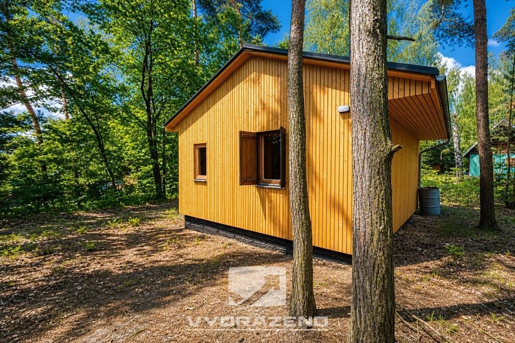 Prodej chaty 24 m², pozemek 25 m²