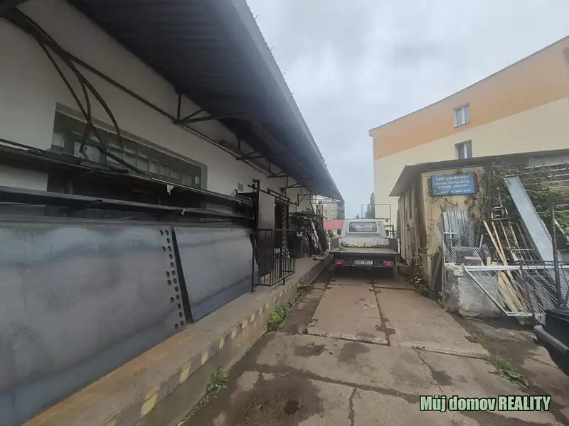 Pronájem výrobní haly, prostoru 140 m², Praha – náhled fotky 2