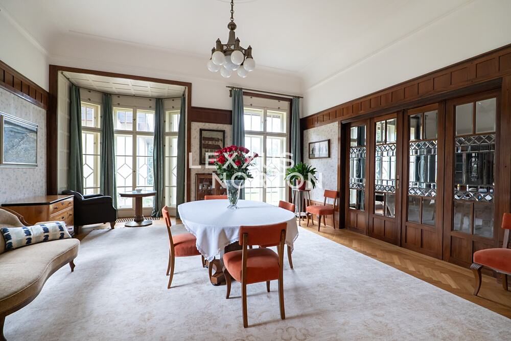 Prodej vily 382 m², pozemek 8500 m² – fotografie 5