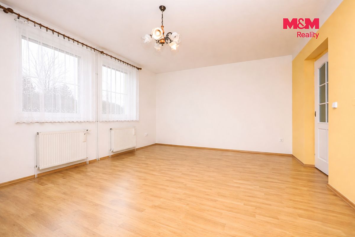 Prodej rodinného domu 150 m², pozemek 650 m² – fotografie 4