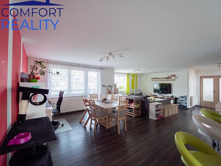 Prodej domu, 286 m² (9 z 23)