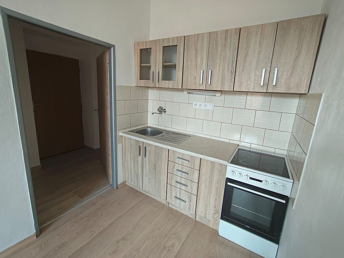 Pronájem bytu 2+kk 40 m²