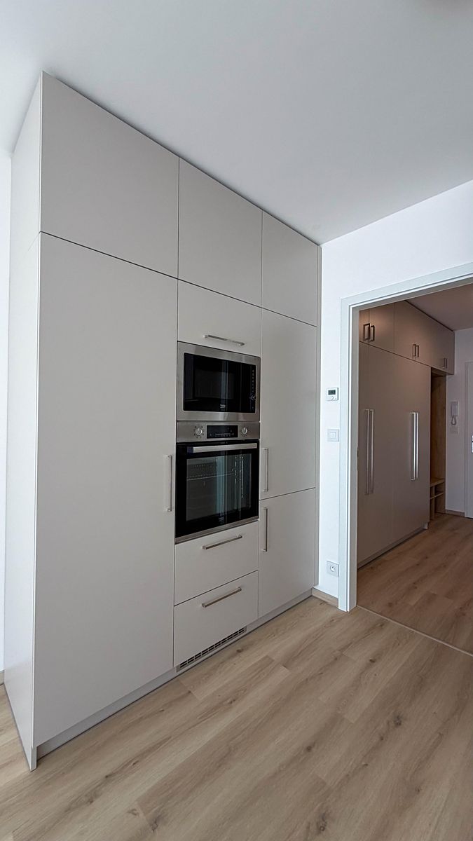 Pronájem bytu 1+kk 32 m² – fotografie 4