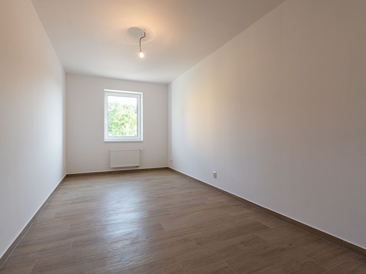 Pronájem bytu 3+kk, 83 m² (10 z 19)