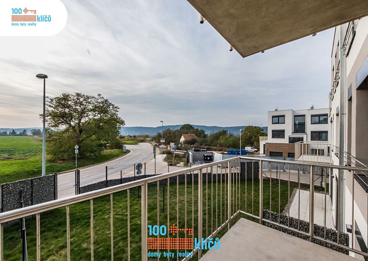 Pronájem bytu 2+kk 48 m² – fotografie 3