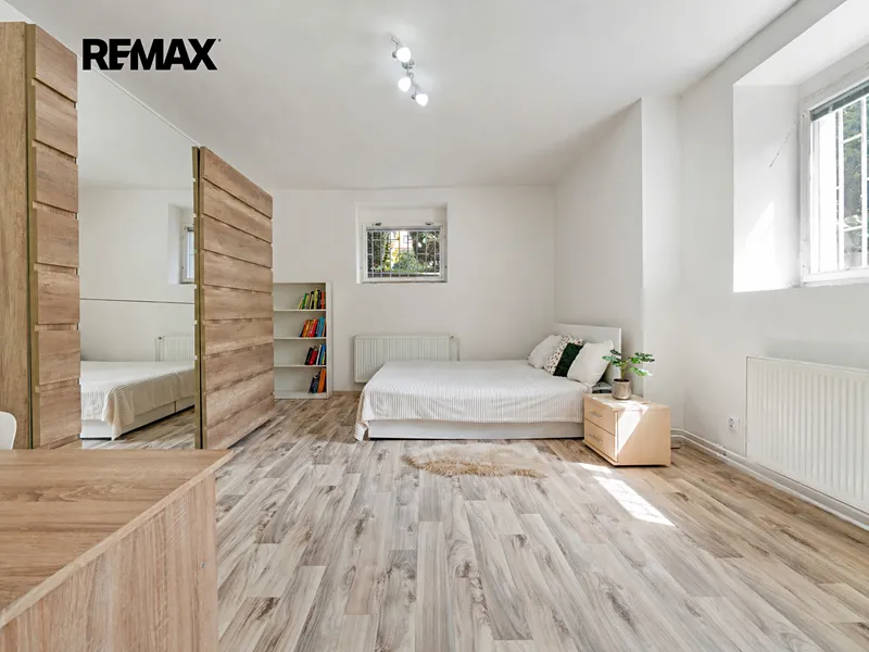 Prodej bytu 3+kk v osobním vlastnictví 62 m², Praha 6 - Břevnov